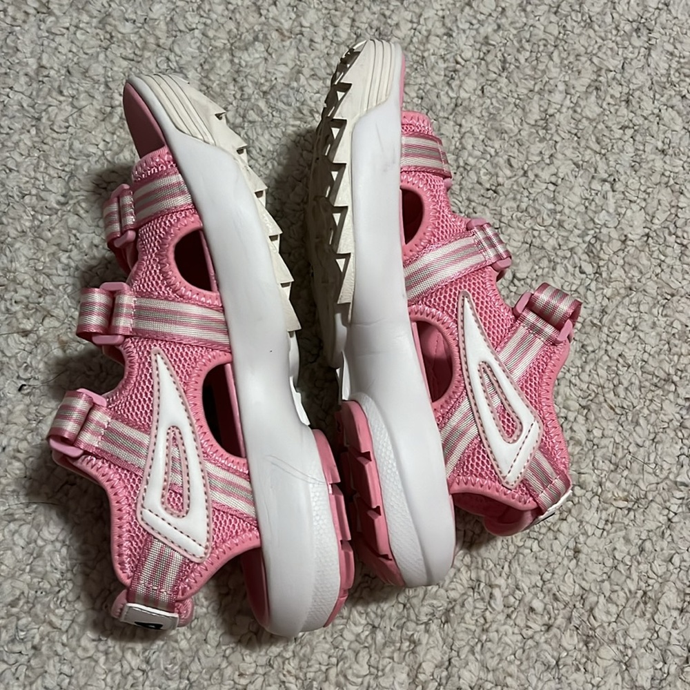 pink fila sandals